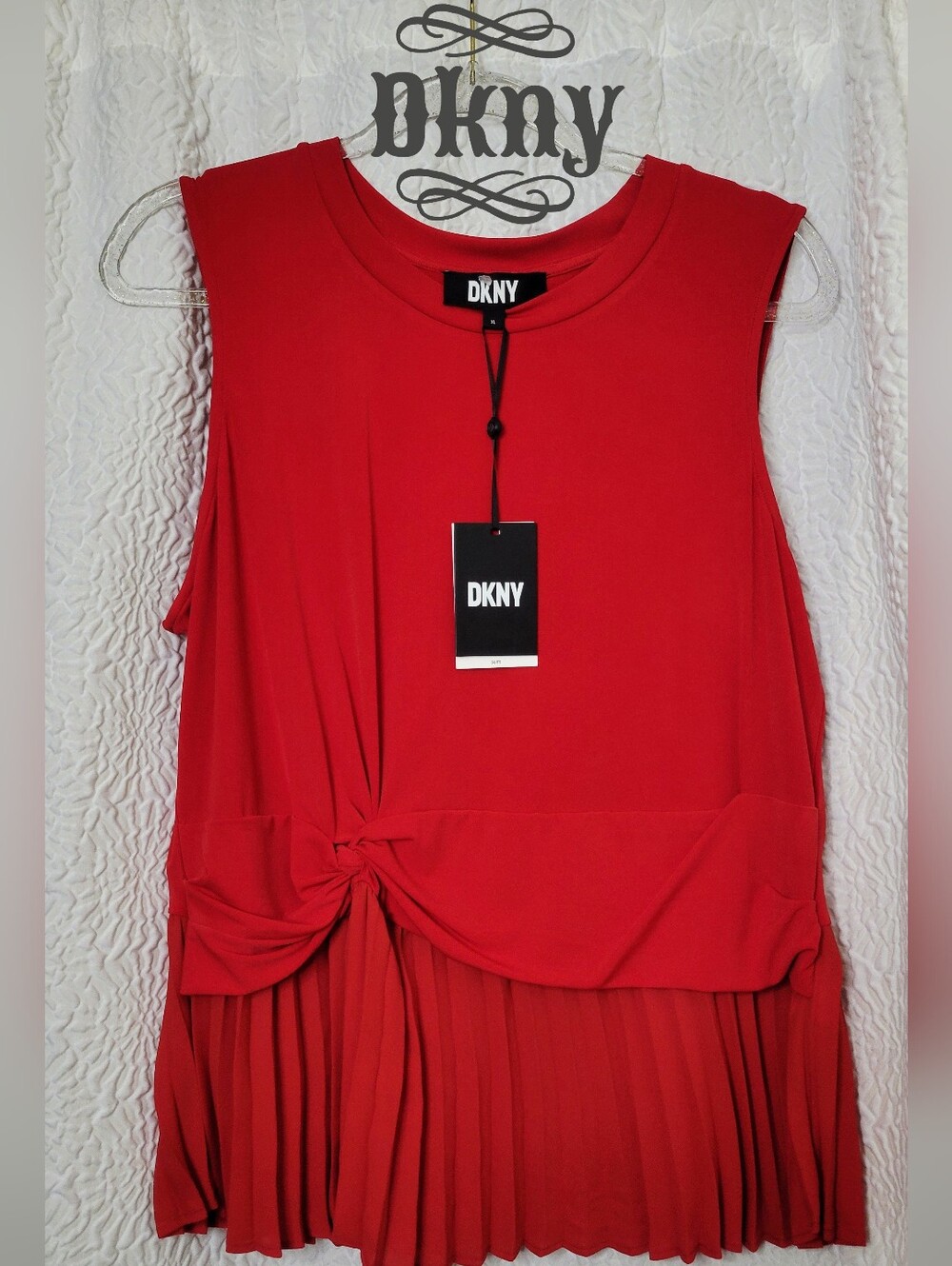 ♥️DKNY Sleeveless Side Knot Pleated Peplum Hemline Top